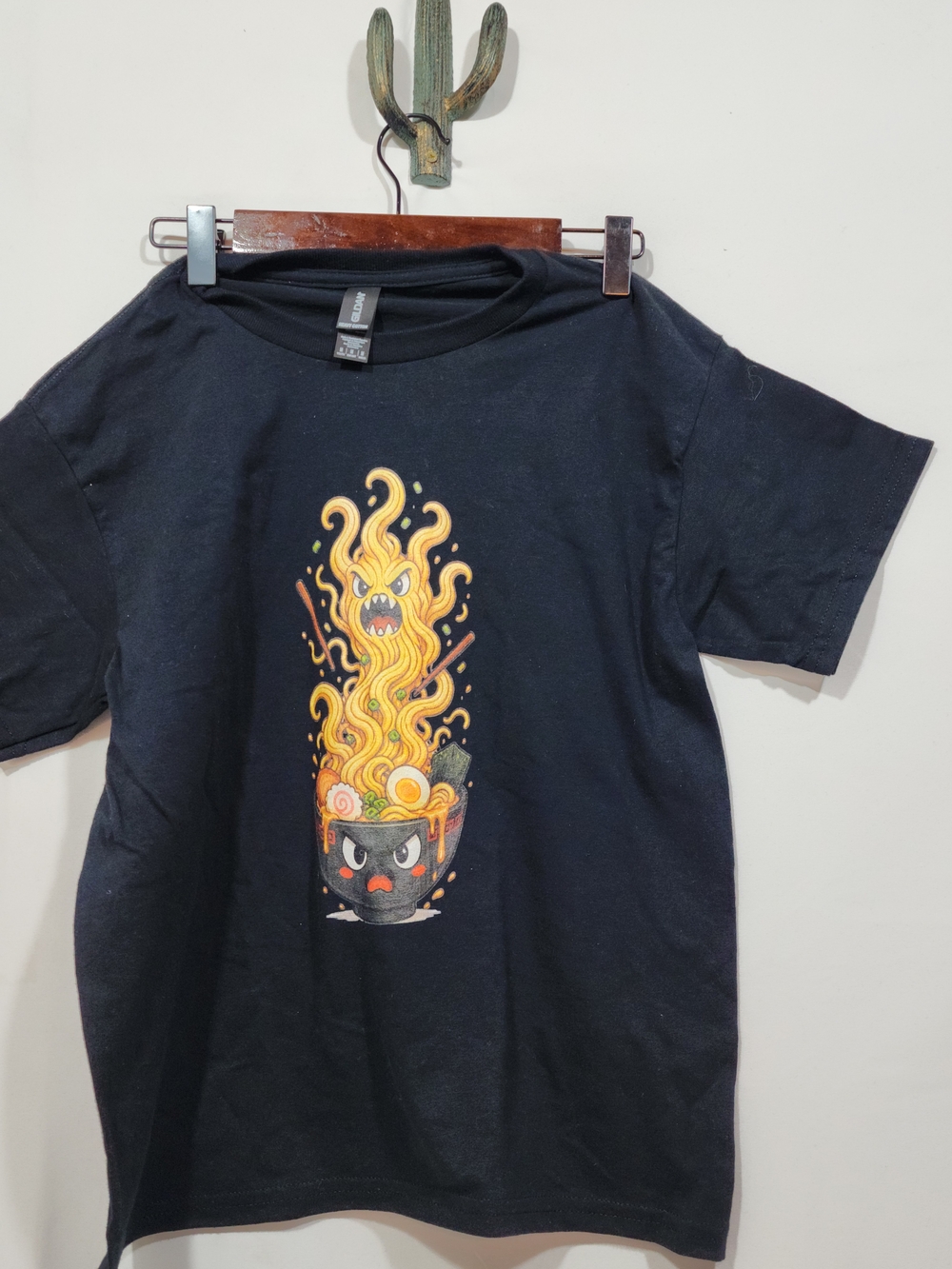 Threadless "Angry Ramen Monster" Black Graphic Tee, NWOT Kids / Youth Medium M